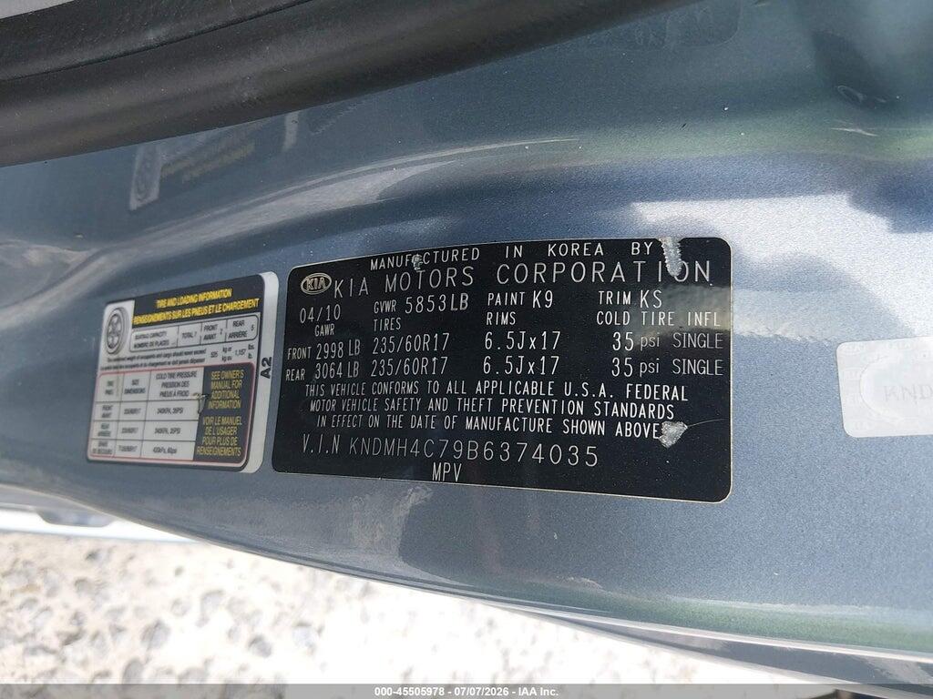 KNDMH4C79B6374035 2011 KIA SEDONA photo no. 9