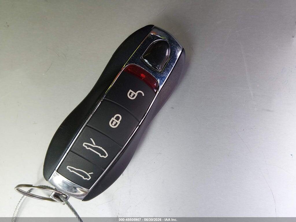 WP0AC2A79BL090222 2011 PORSCHE PANAMERA photo no. 11