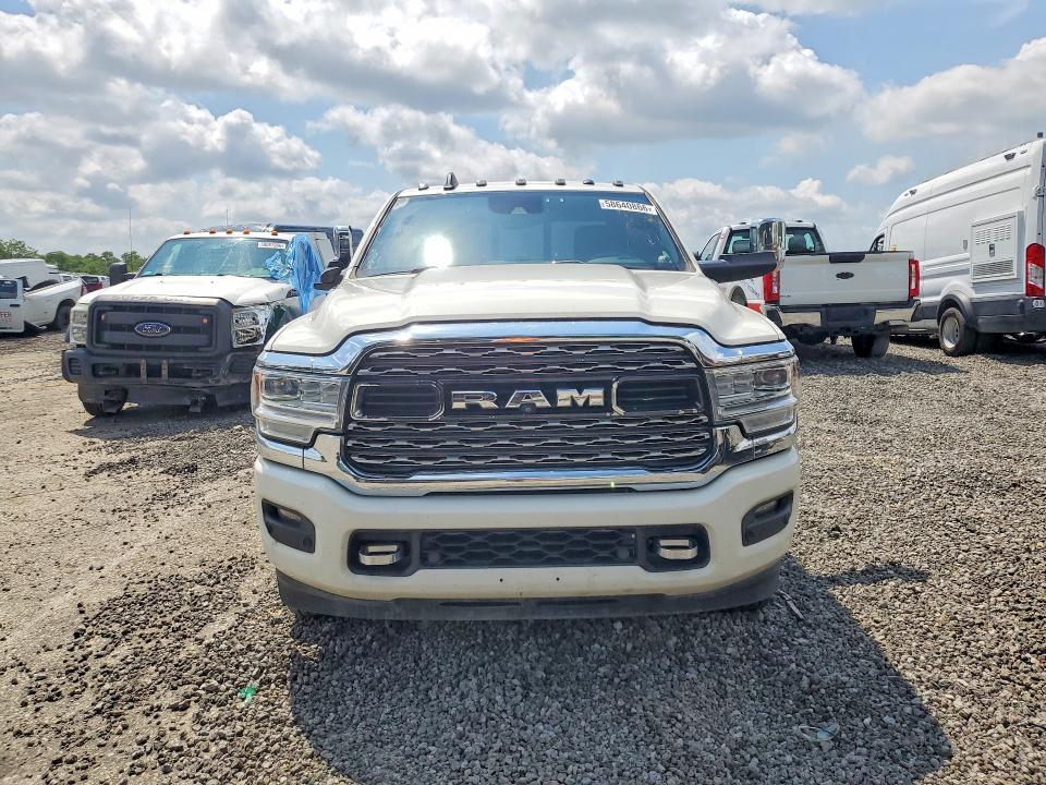 2019 RAM 3500 LIMITED — Фото 5 из 13