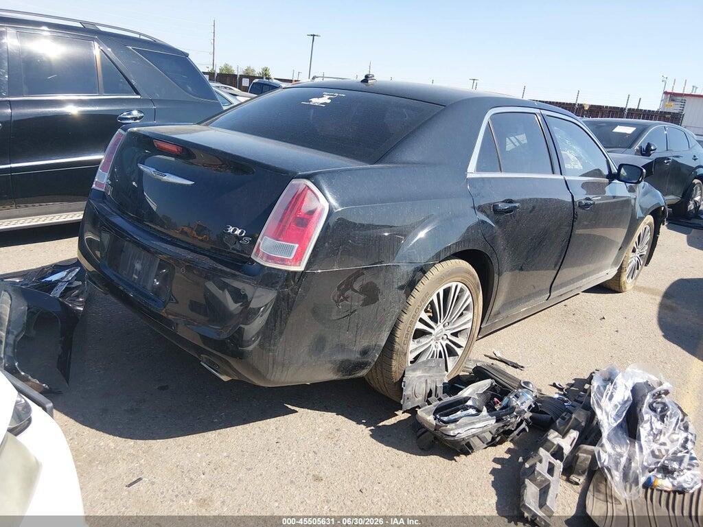 2C3CCAGT8DH505882 2013 CHRYSLER 300 photo no. 4