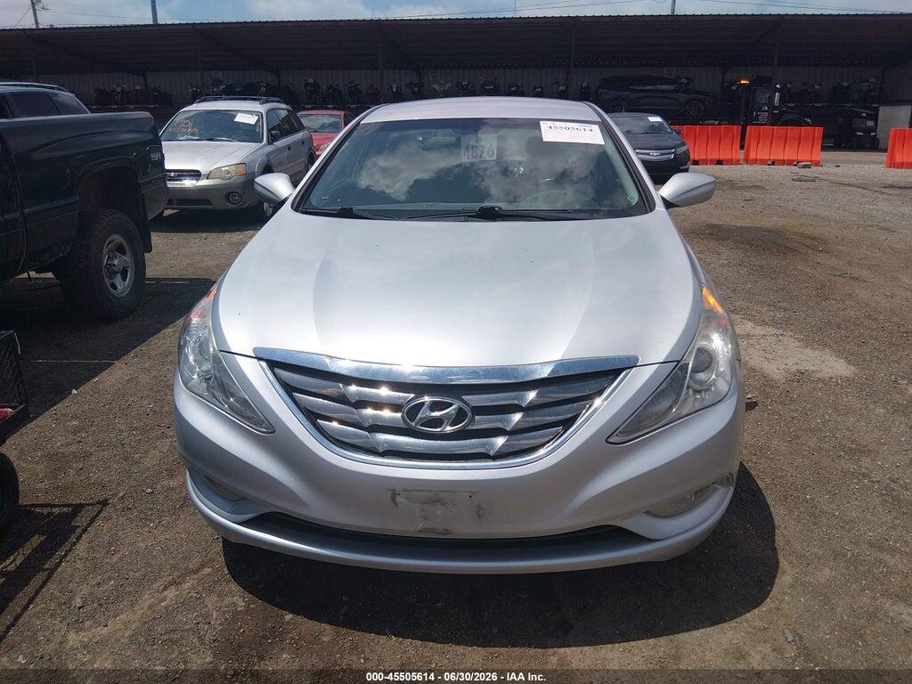 5NPEC4AC2BH242081 2011 HYUNDAI SONATA photo no. 12
