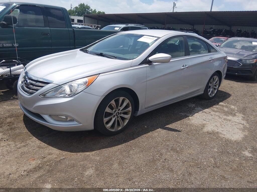 5NPEC4AC2BH242081 2011 HYUNDAI SONATA photo no. 2