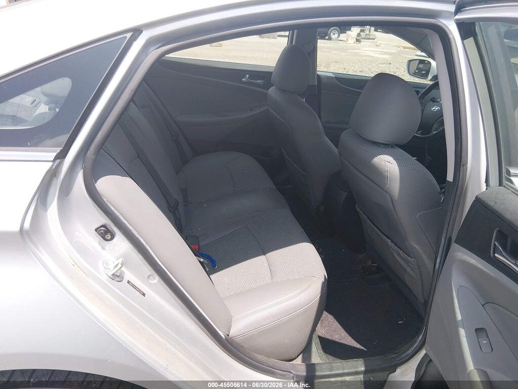 5NPEC4AC2BH242081 2011 HYUNDAI SONATA photo no. 8
