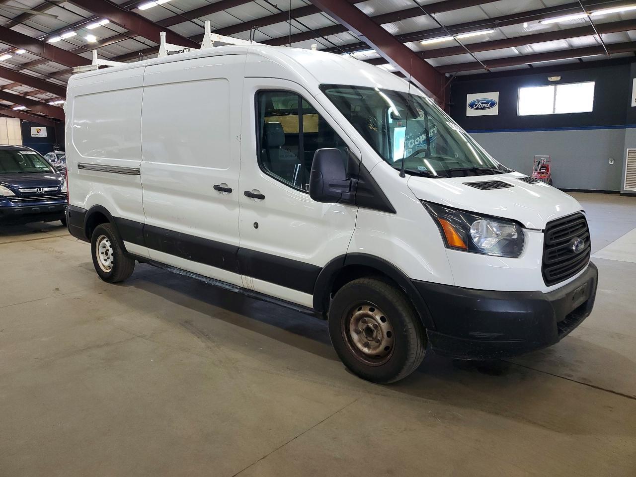 2018 FORD TRANSIT T-150 — Фото 4 из 13