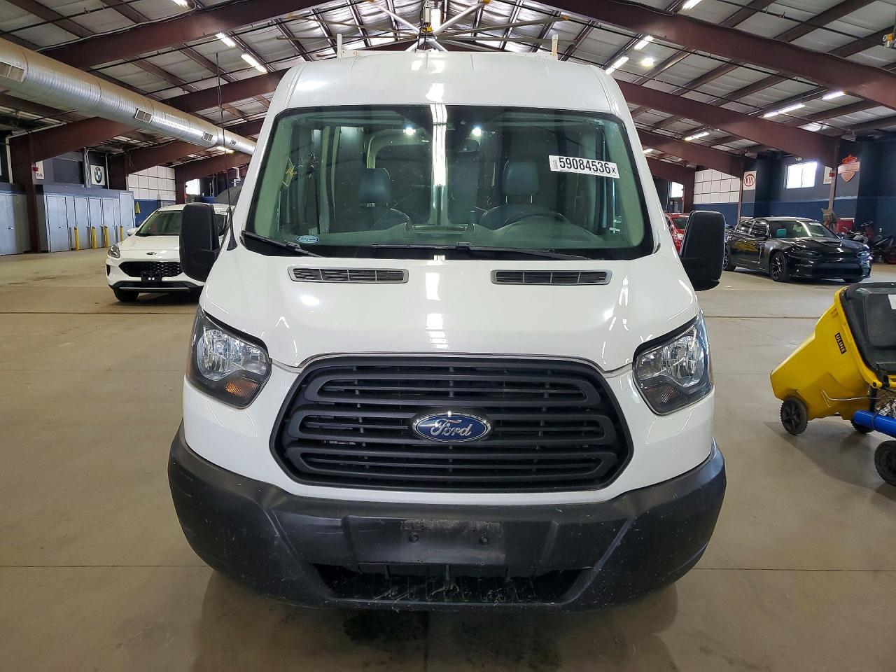 2018 FORD TRANSIT T-150 — Фото 5 из 13