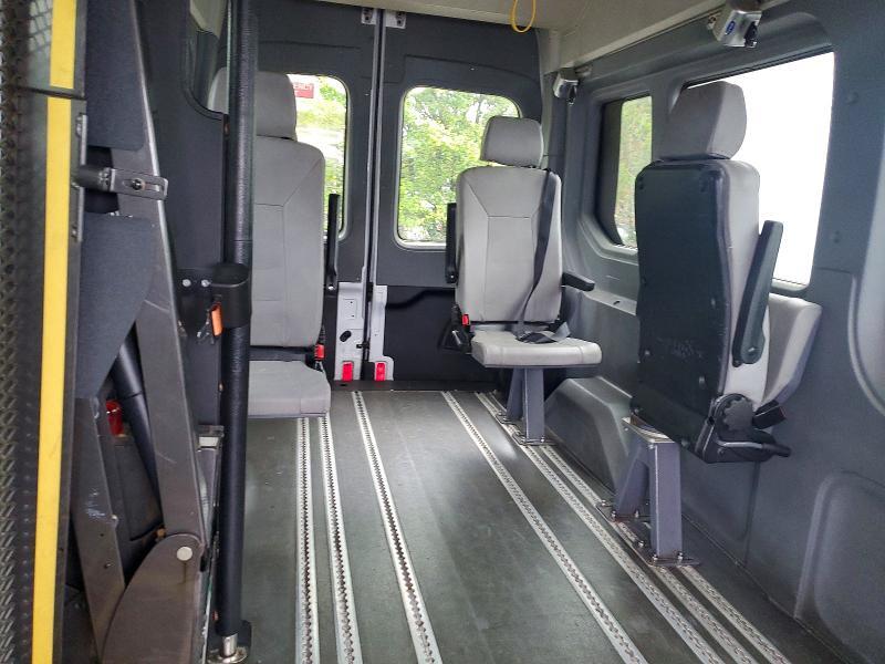 2018 FORD TRANSIT T-350HD HANDICAP ACCESSIBLE — Фото 11 из 13