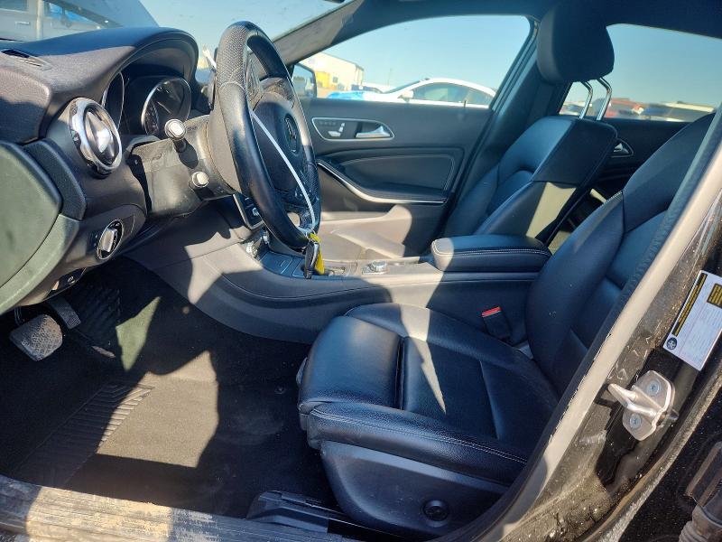 2020 MERCEDES-BENZ GLA 250 — Фото 7 из 12