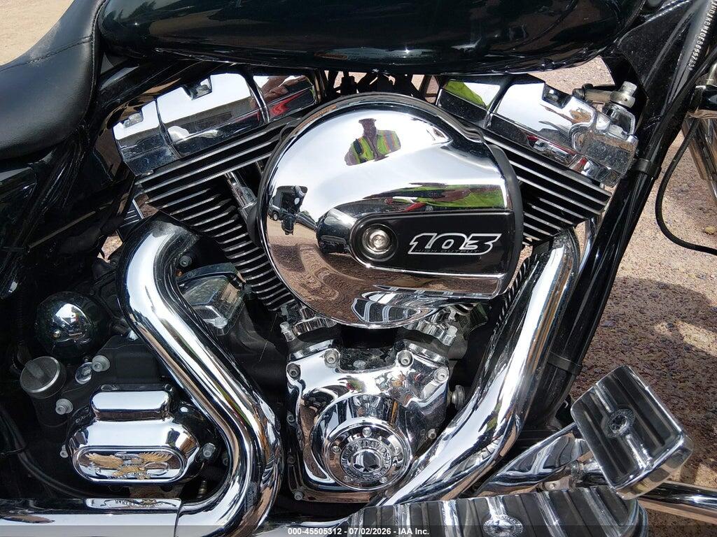 1HD1KBM10EB655783 2014 HARLEY-DAVIDSON FLHX photo no. 8