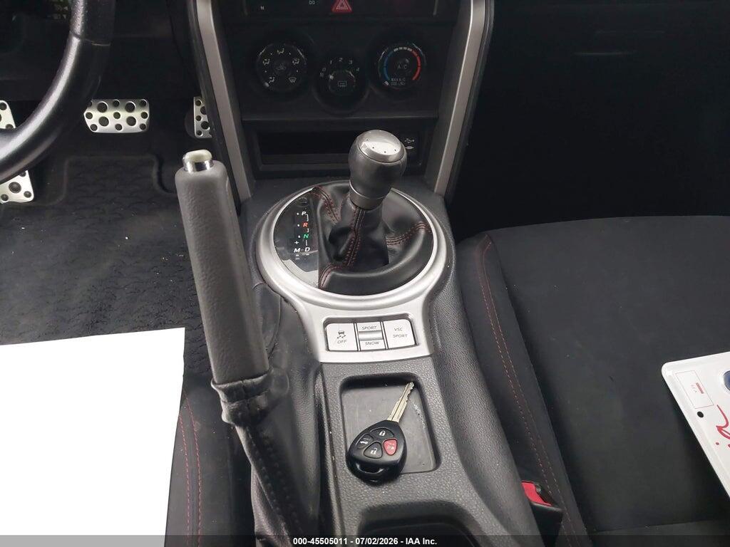 JF1ZNAA19D2731497 2013 SCION FR-S photo no. 11