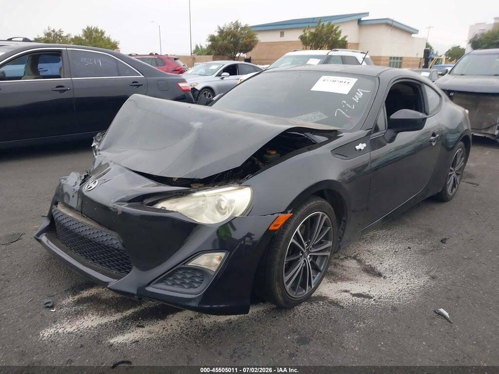JF1ZNAA19D2731497 2013 SCION FR-S photo no. 2