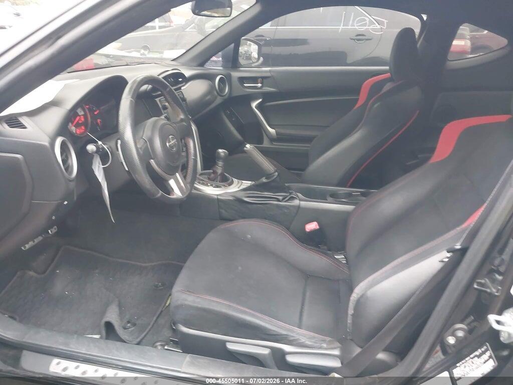 JF1ZNAA19D2731497 2013 SCION FR-S photo no. 5