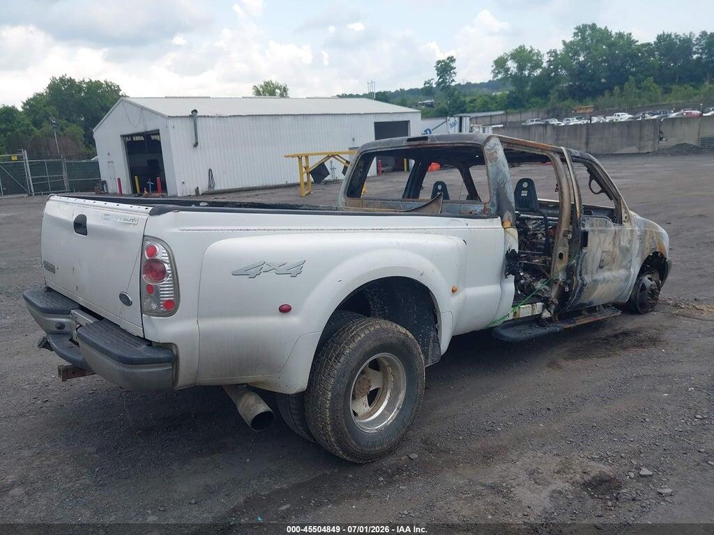1FTWW33F5YEA32256 2000 FORD F-350 photo no. 3
