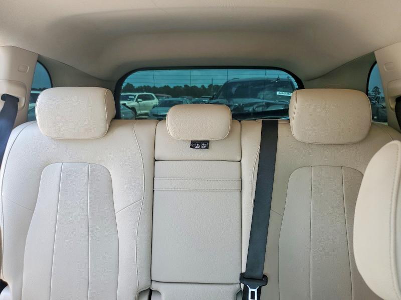 2020 MERCEDES-BENZ GLB 250 — Фото 10 из 13