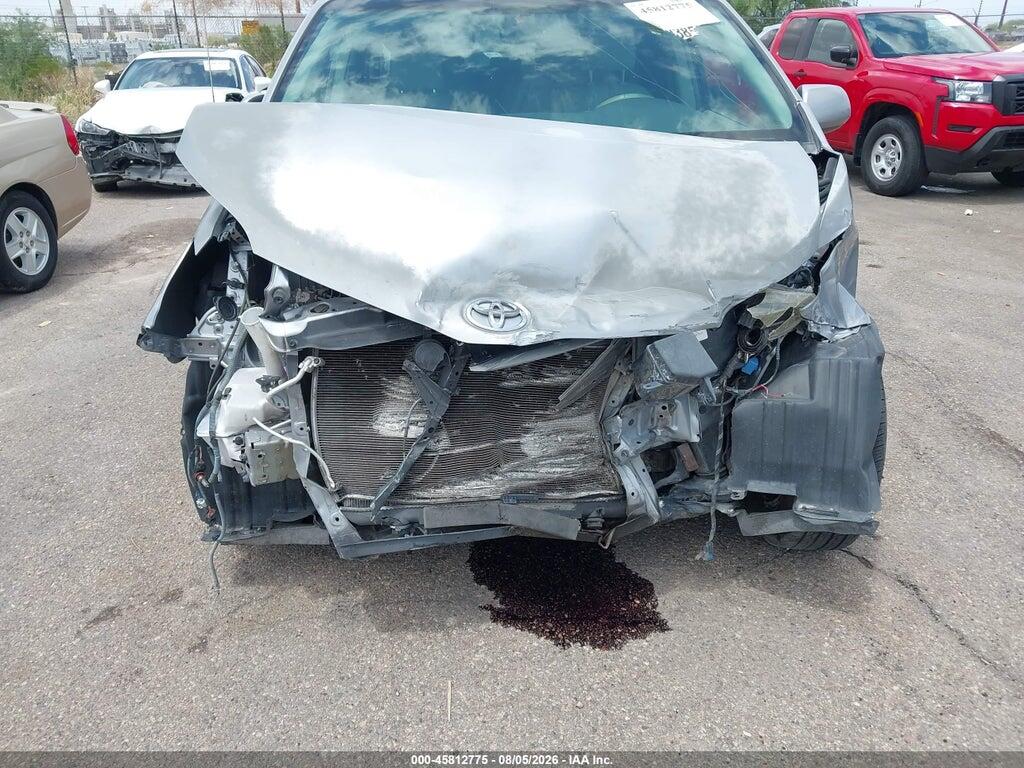 5TDYK3DC2DS371991 2013 TOYOTA SIENNA photo no. 6