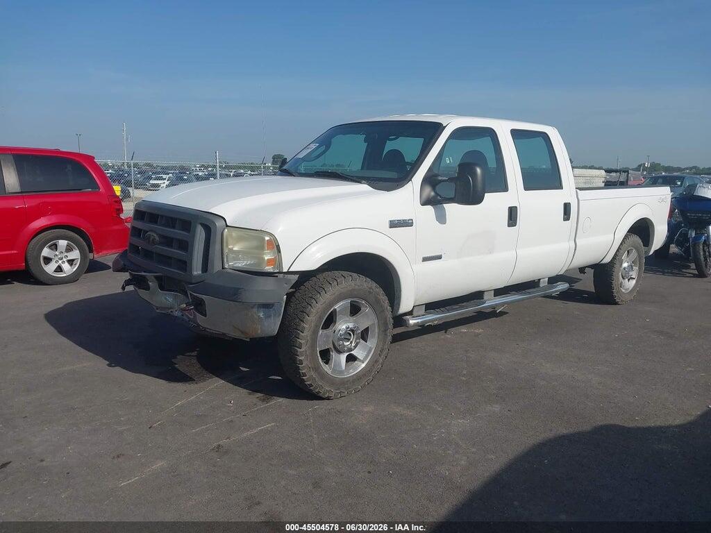 1FTSW21P35EB65923 2005 FORD F-250 photo no. 2