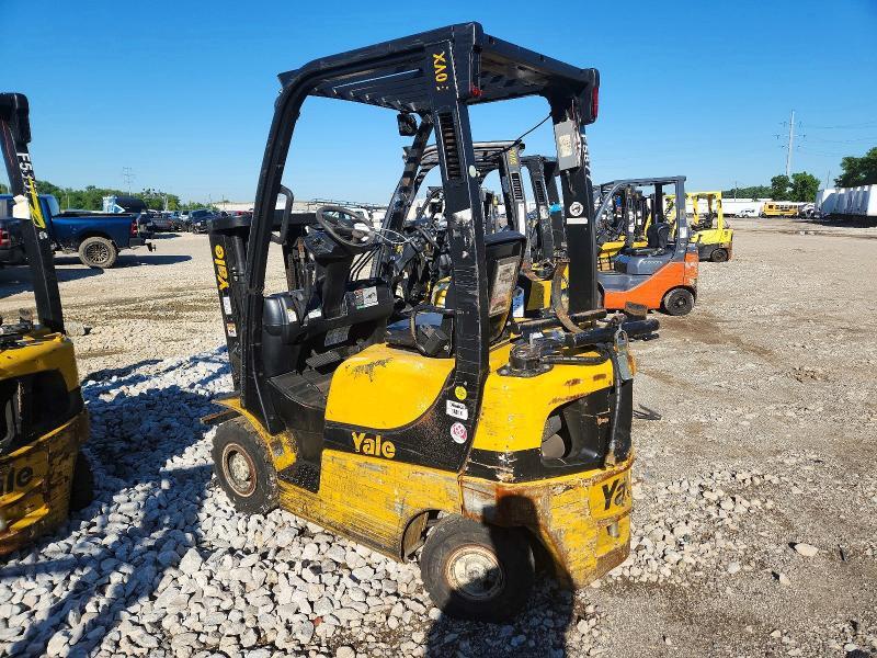 2018 YALE GLP030VXNRSV062 FORKLIFT — Фото 3 из 10