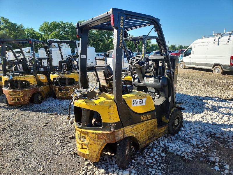 2018 YALE GLP030VXNRSV062 FORKLIFT — Фото 4 из 10