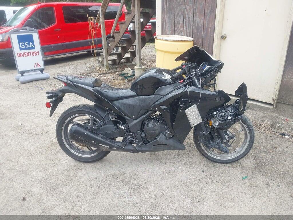 MLHMC4101C5203241 2012 HONDA CBR250 photo no. 12