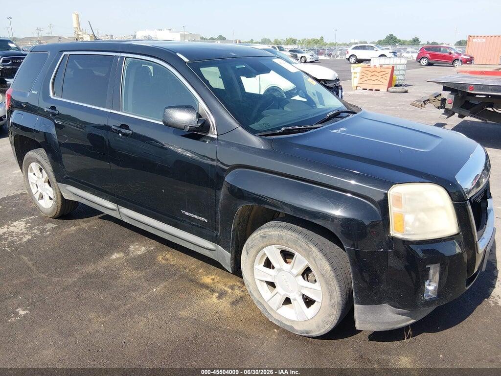 2GKALMEK8D6406011 2013 GMC TERRAIN photo no. 1