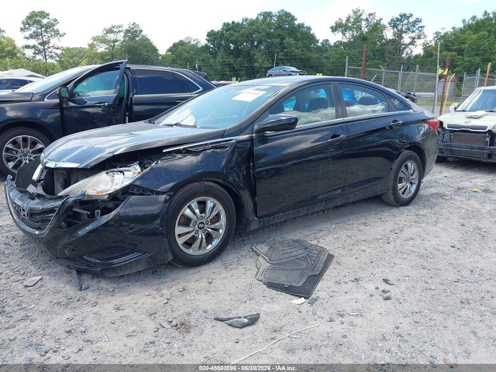 5NPEB4AC2BH086126 2011 HYUNDAI SONATA photo no. 2