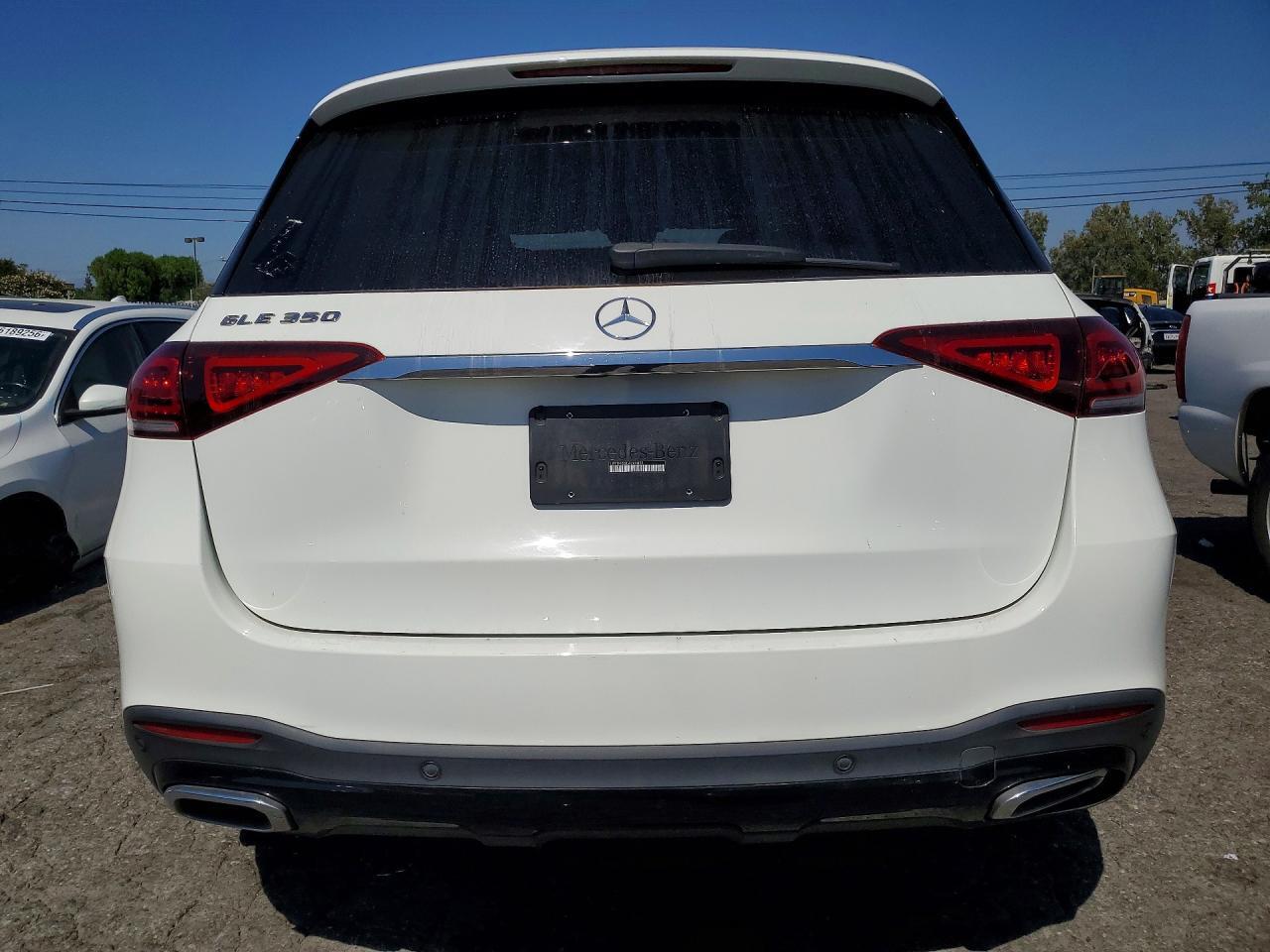 2020 MERCEDES-BENZ GLE 350 — Фото 6 из 13