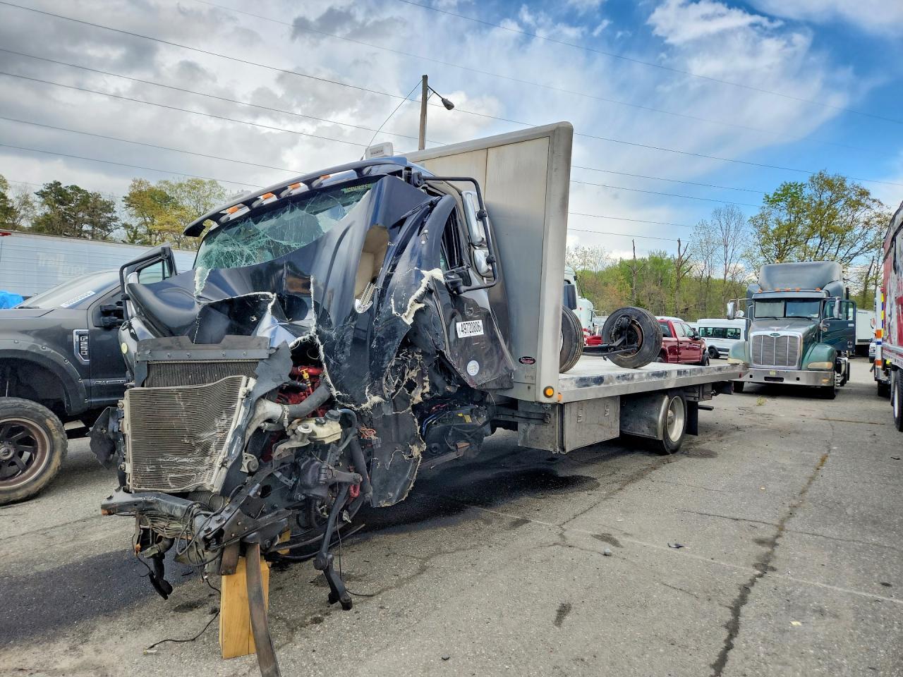 2017 FREIGHTLINER M2 106 MEDIUM DUTY