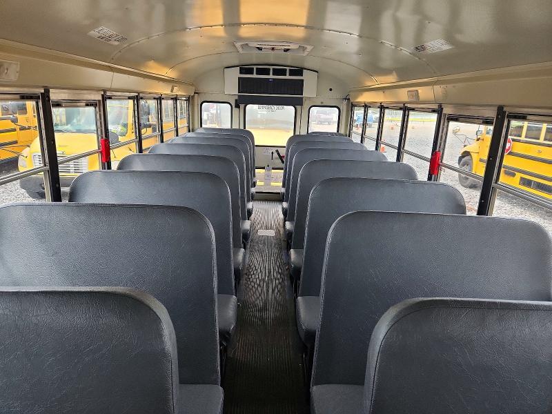 2017 IC CORPORATION CE SERIES SCHOOL - SCHOOL BUS — Фото 6 из 10