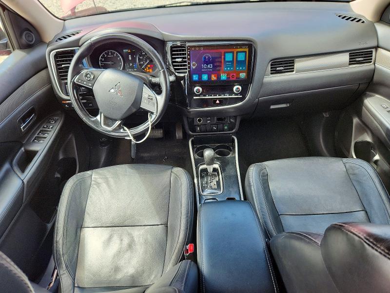 2020 MITSUBISHI OUTLANDER SE — Фото 8 из 13