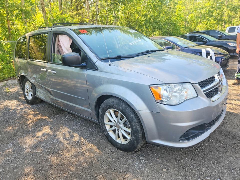 2015 DODGE GRAND CARAVAN SE — Фото 4 из 13