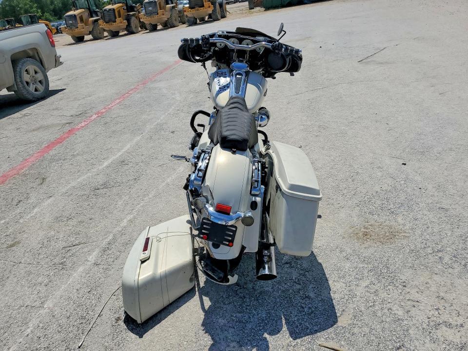 1HD1KRM19FB627443 2015 HARLEY-DAVIDSON FLHXS photo no. 4