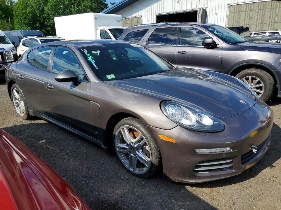 2015 PORSCHE PANAMERA 2 — Фото 4 из 12