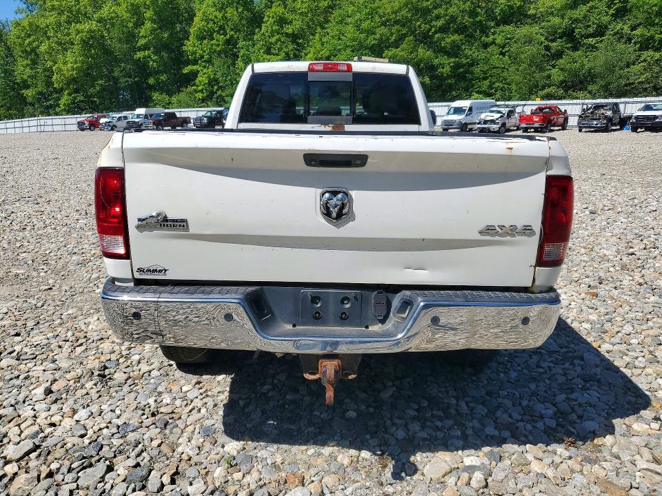 2015 RAM 3500 SLT — Фото 6 из 13
