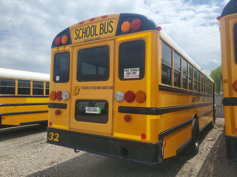 2014 IC CORPORATION CE SERIES SCHOOL - SCHOOL BUS — Фото 4 из 10