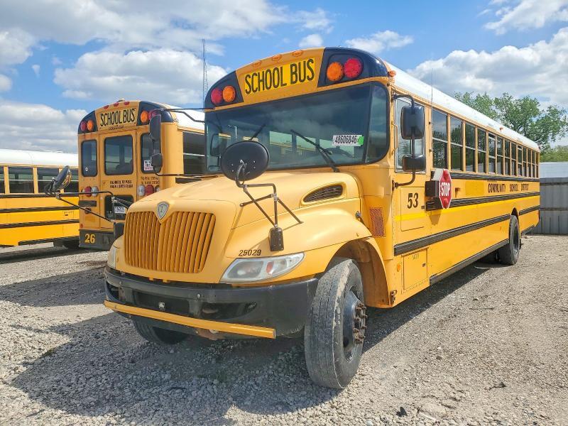 2014 IC CORPORATION CE SERIES SCHOOL - SCHOOL BUS — Фото 2 из 10