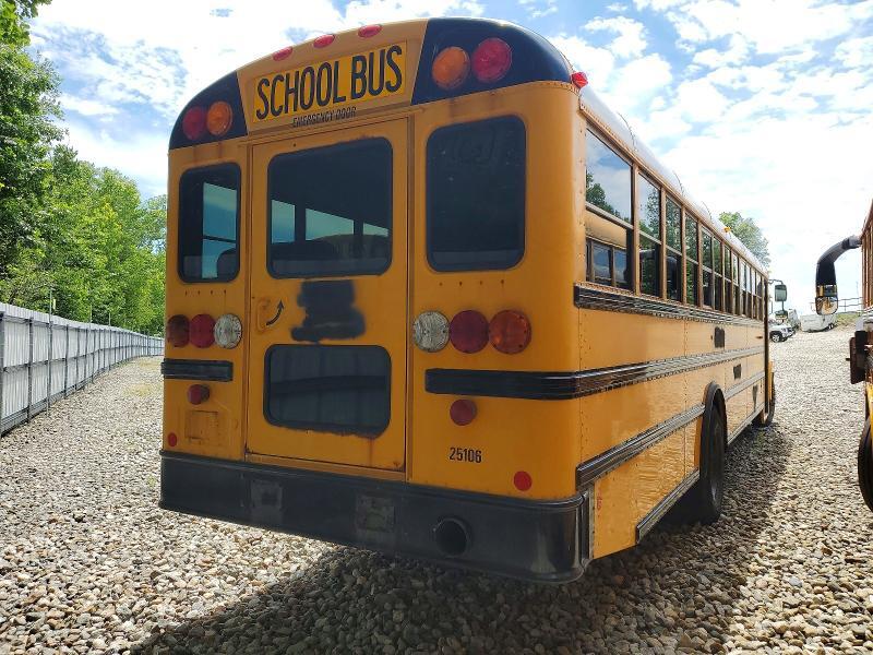 2014 IC CORPORATION CE SERIES SCHOOL - SCHOOL BUS — Фото 4 из 10