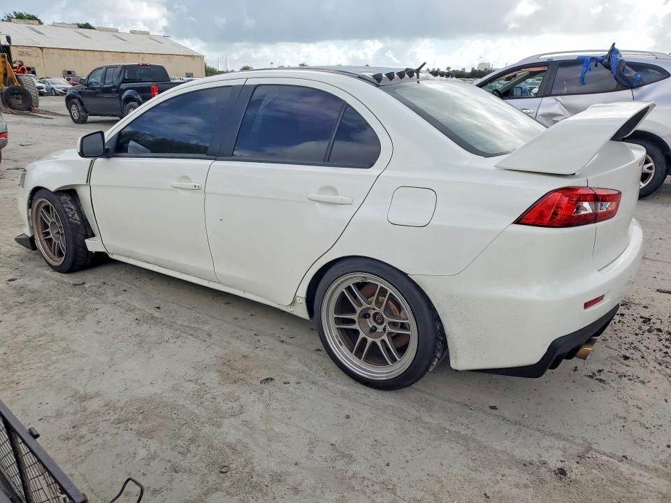 2014 MITSUBISHI LANCER EVOLUTION GSR — Фото 2 из 12