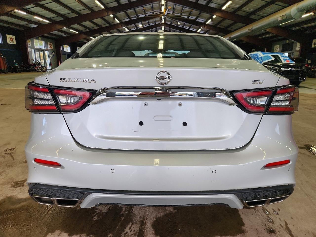 2020 NISSAN MAXIMA SV — Фото 6 из 12