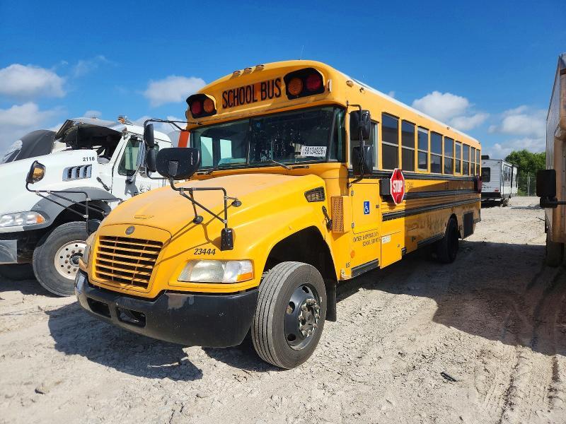 2013 BLUEBIRD VISION - SCHOOL BUS — Фото 2 из 10