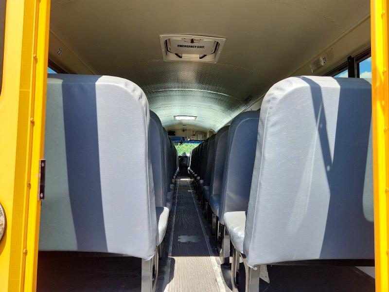 2013 IC CORPORATION CE SERIES SCHOOL - SCHOOL BUS — Фото 6 из 10