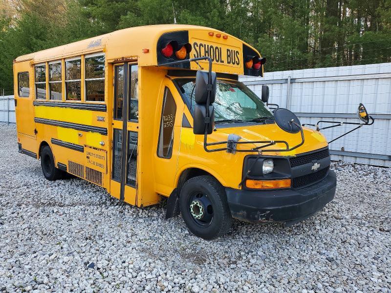 2013 THOMAS MINOTOUR G3500 - SCHOOL BUS