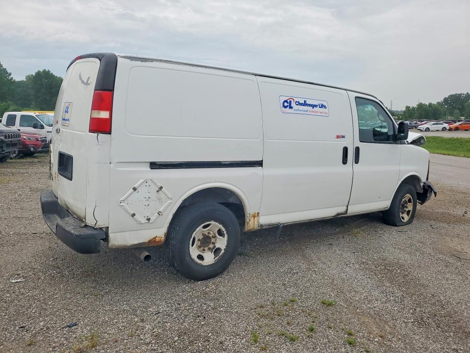 2012 GMC SAVANA 2500 CARGO - DELIVERY VAN — Фото 3 из 12