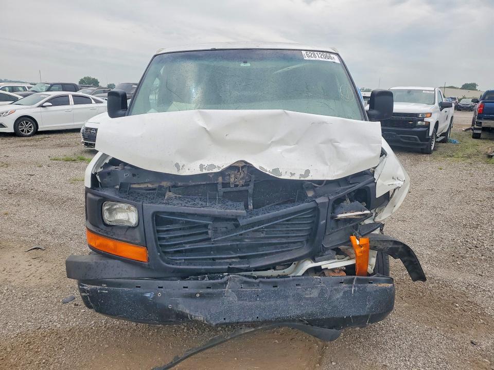 2012 GMC SAVANA 2500 CARGO - DELIVERY VAN — Фото 5 из 12