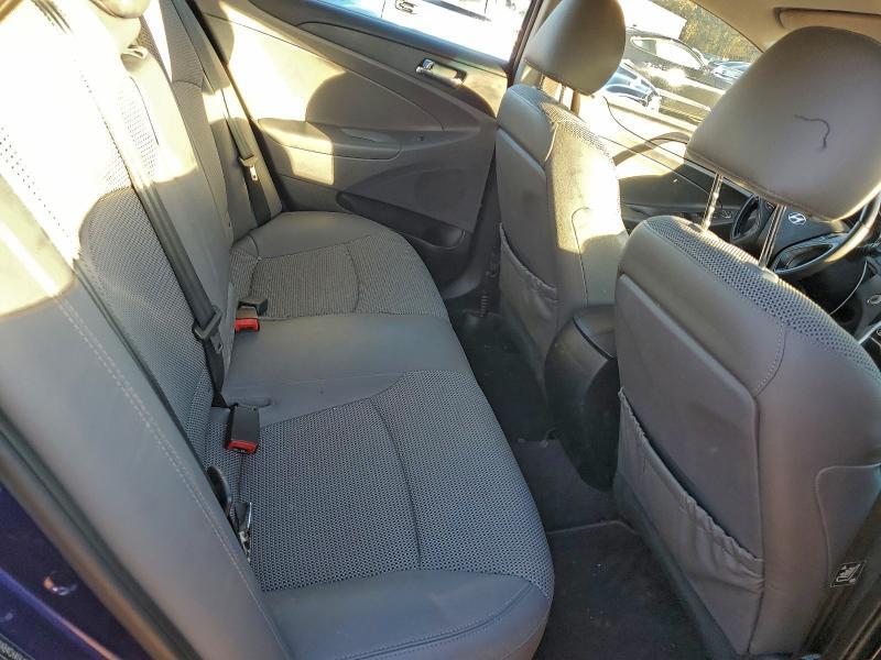 2012 HYUNDAI SONATA SE — Фото 10 из 13