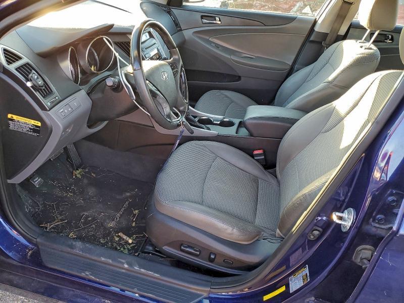 2012 HYUNDAI SONATA SE — Фото 7 из 13