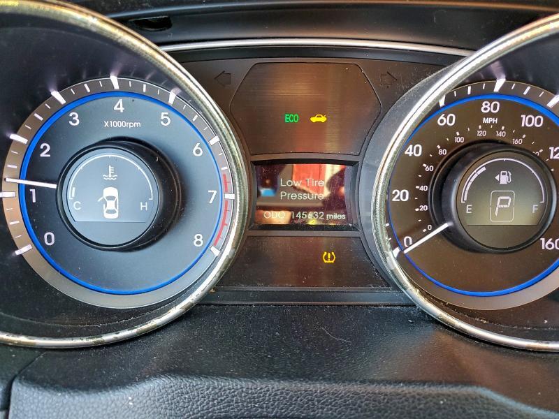 2012 HYUNDAI SONATA SE — Фото 9 из 13