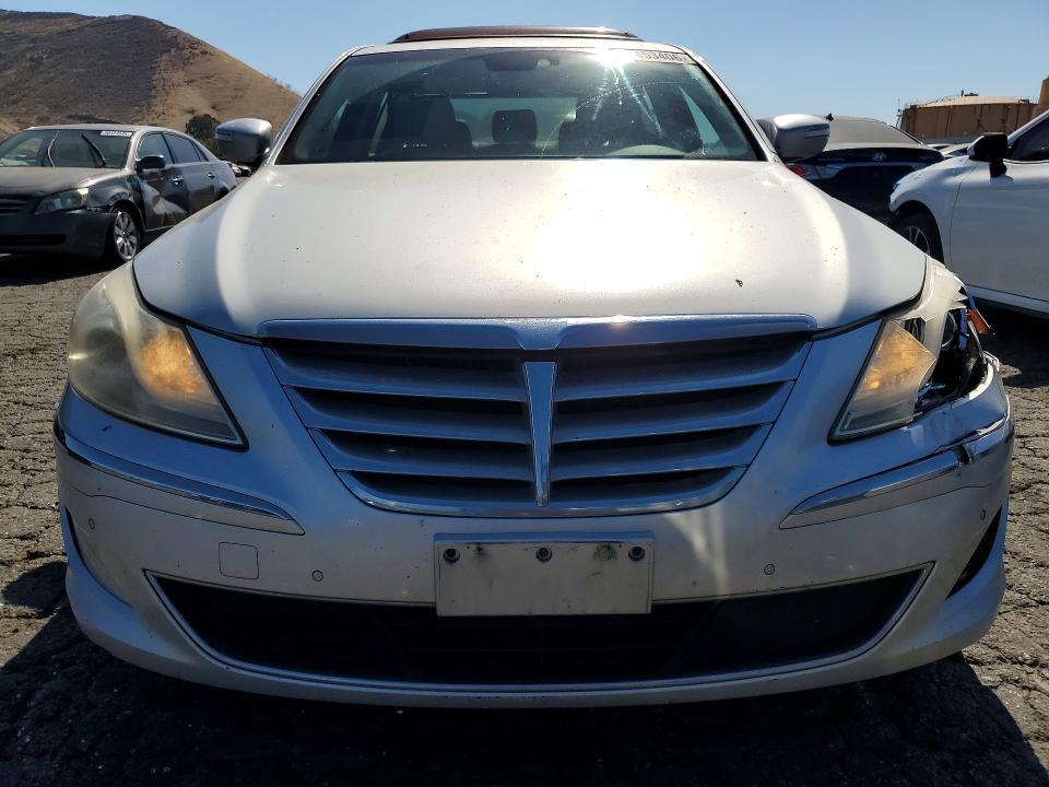 2012 HYUNDAI GENESIS 3.8L — Фото 5 из 12