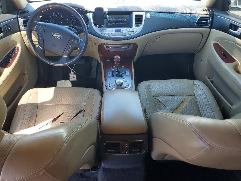 KMHGC4DD7CU199180 2012 HYUNDAI GENESIS photo no. 8