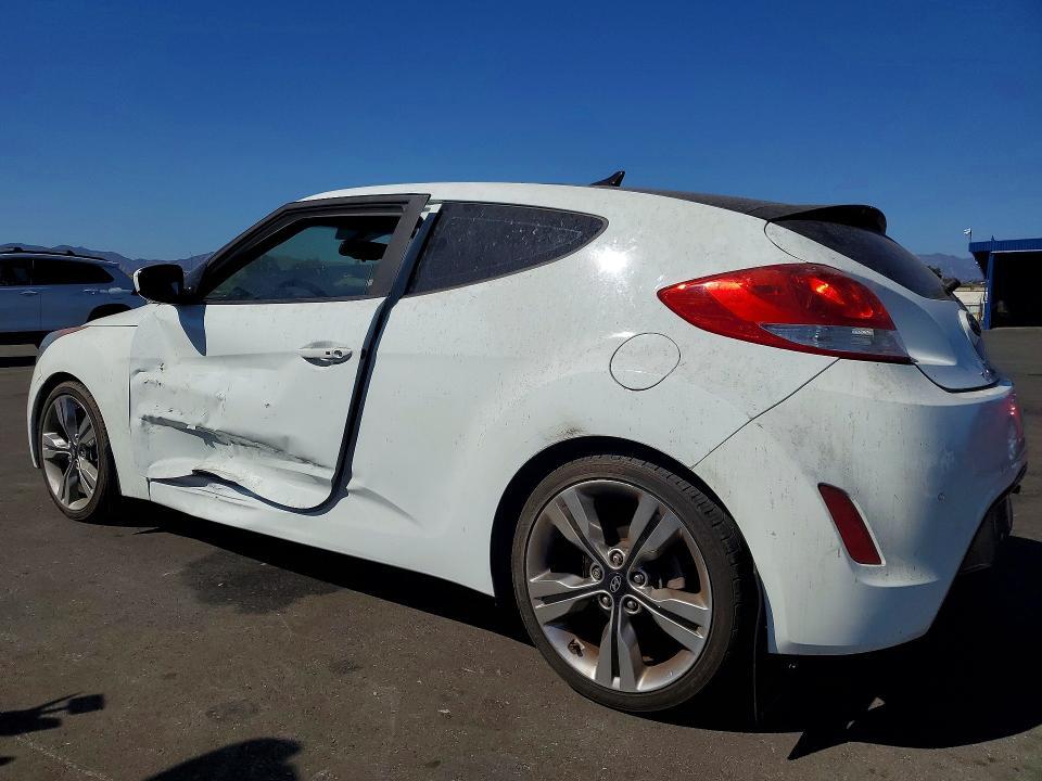 KMHTC6AD1CU072049 2012 HYUNDAI VELOSTER photo no. 2