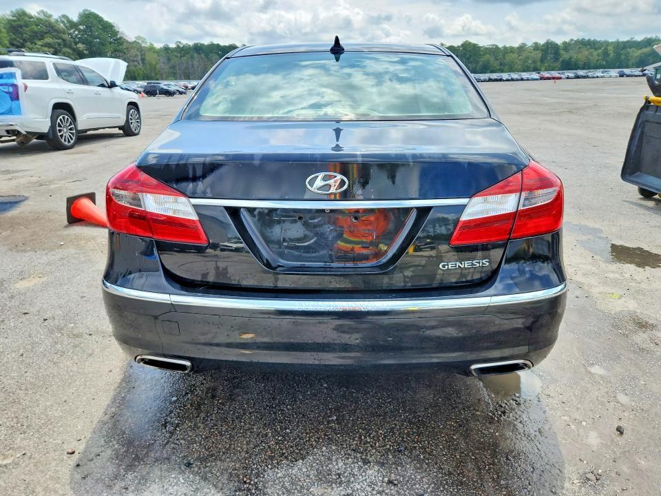 KMHGC4DD8CU202345 2012 HYUNDAI GENESIS photo no. 6