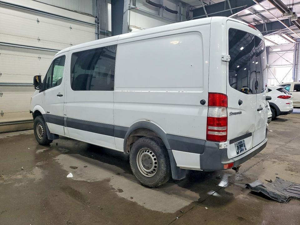 2012 MERCEDES-BENZ SPRINTER 2500 DELIVERY VAN — Фото 2 из 14
